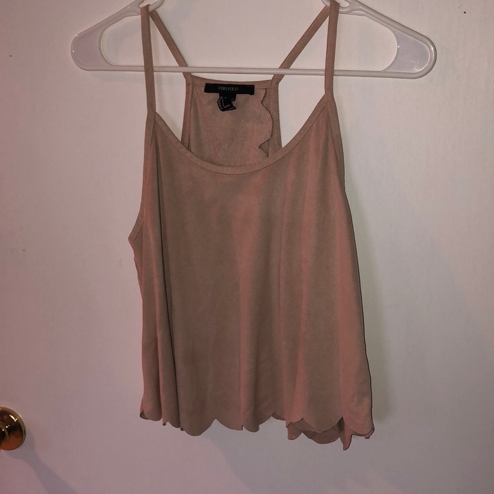 Tan Tank